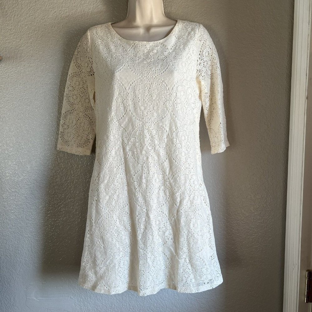 Women’s Everly White Lace Dress Short Sleeve Size Small